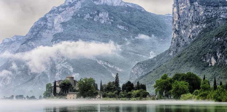 The bike path on Lake Garda, the most beautiful in Europe